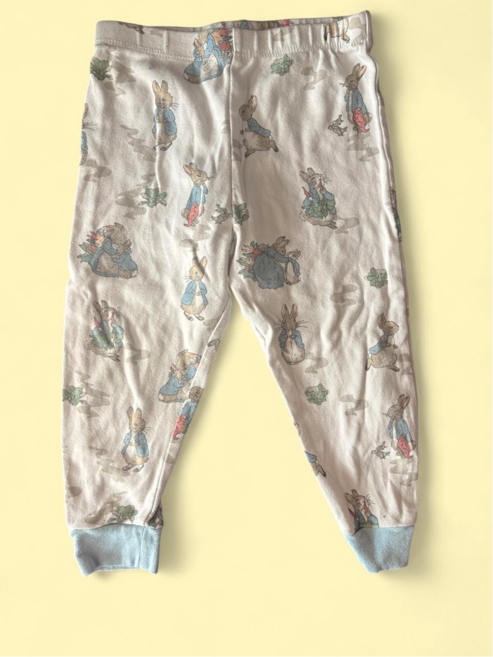 Pottery Barn Kids White Pajama Pants with Blue and Tan Peter Rabbit Print